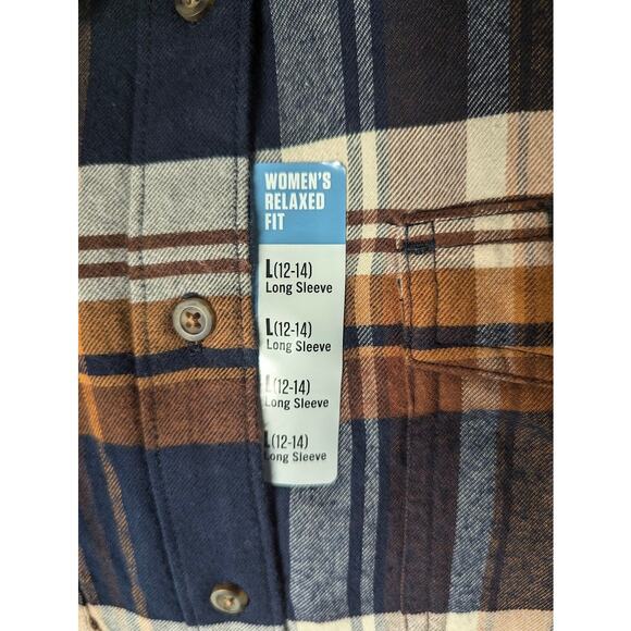 Carhartt Women's TENCEL Fiber Series Relaxed Fit Long-Sleeve Flannel Shirt - Picture 3 of 3